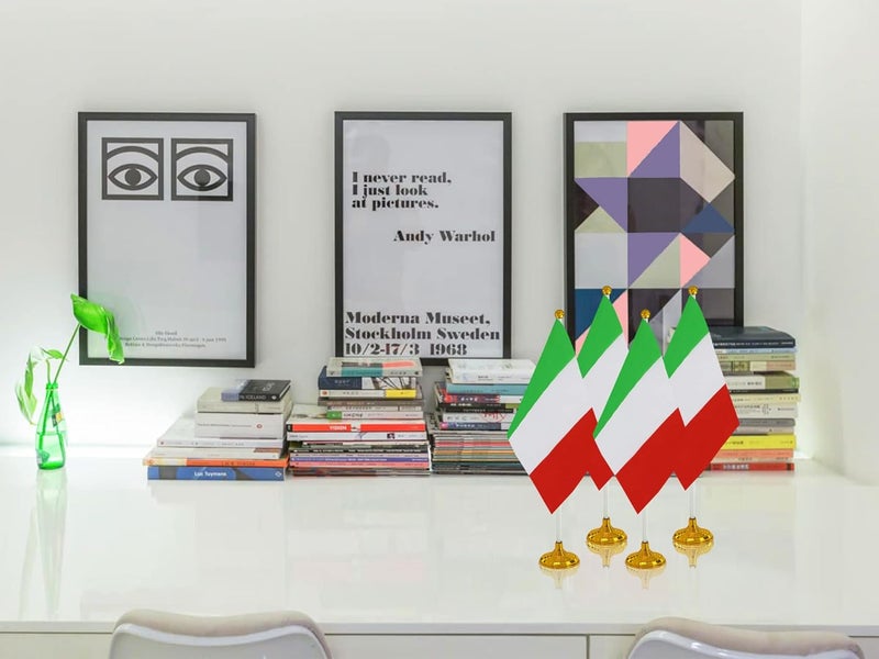 WXTWK 12 Pack Italy Flag Italian Desk Flag Small Mini Italian Table Flags With Stand Base,Home Office Festival Events Celebration Decorations - Image 5